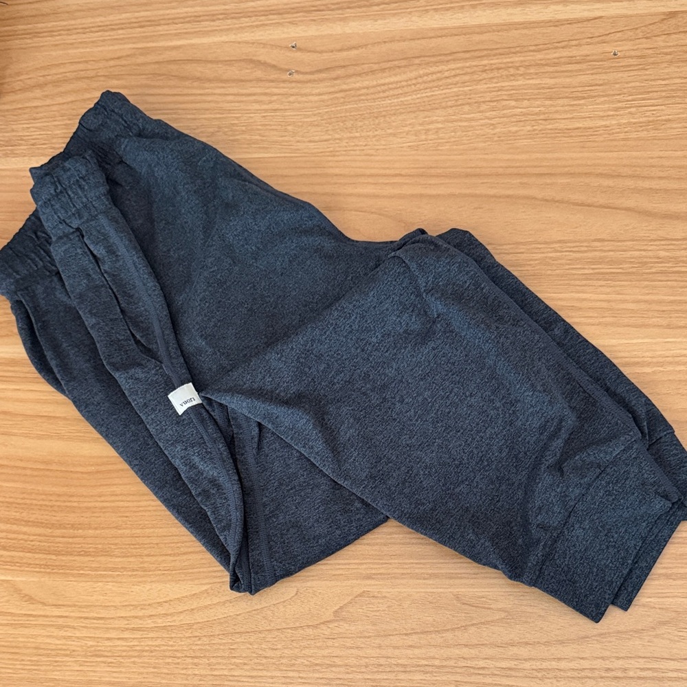 Vuori Performance Jogger dark heather S